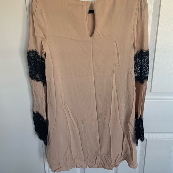 Forever 21, Nude and Black Lace Flare Mini Dress, Size: Small - Picture 2 of 4